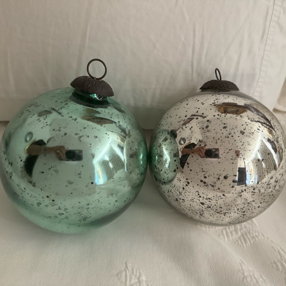 Lot Of Two Extra Large 6” Round Mercury Glass Kugel Style Ornaments Green Silver